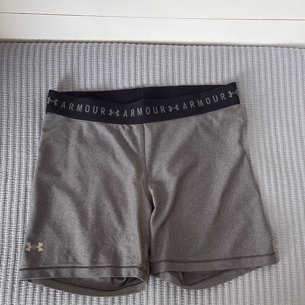 Under Armour Gray Athletic Shorts for Active Comfort